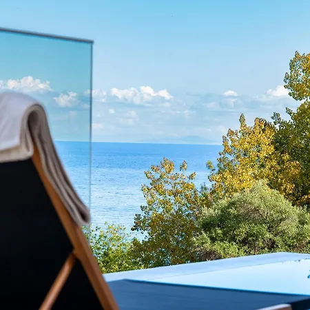 Sea Villa *
