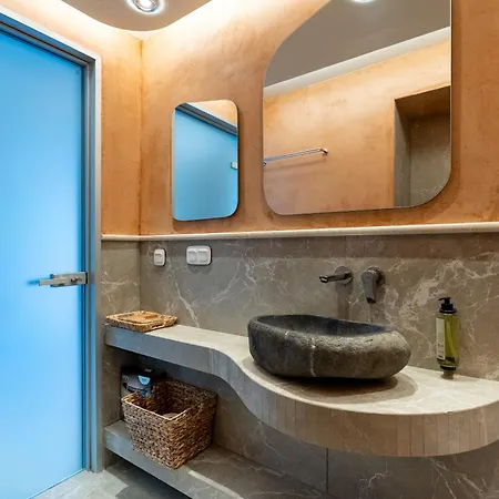 Sea * 스칼라 포타미아스